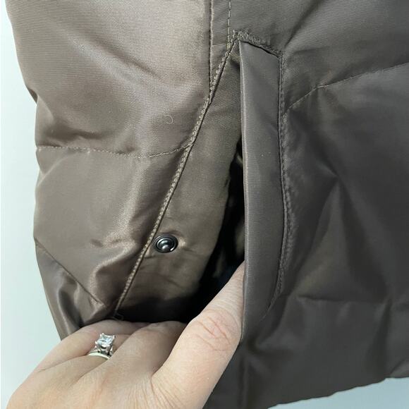 Lands' End Down Puffer Vest Men's Size XL NEW Brown Zip Up Outdoor Winter Warm - Picture 6 of 6